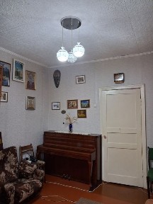 2х-комнатная квартира в Костанае, 2 этаж в 2х этажном доме в центре го