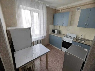 Продам 1 ком. квартиру на правом берегу.