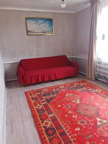 Айсары ауылында 3 бөлмелі үй сатылады. Үйдің негізгі сипаттамалары: