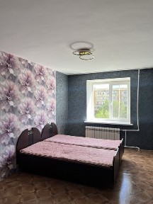 Продам квартиру в центре, район Космос