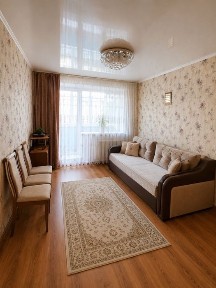 Продам 2 комнатную квартиру в центре города, Егемен Казахстана 46.