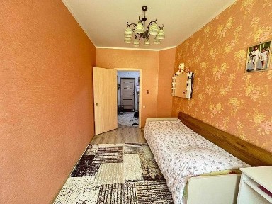 Продается 2-комнатная квартира в мкр. Юбилейном!