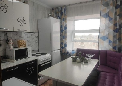 Сдам 1ком квартира почасам Момышулы