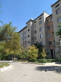 Сдам 4х комнатную квартиру в центре. 105000 города