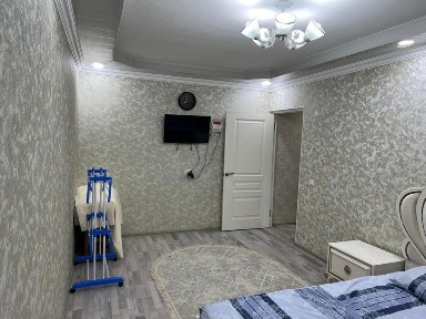 Сдам квартру по адрему город Шымкент проспект Республики квартира
