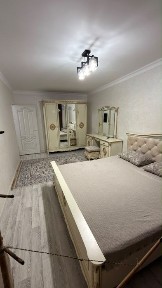 1 комнатная. 1 мкр, дом 35, 2 этаж. Евроремонт.