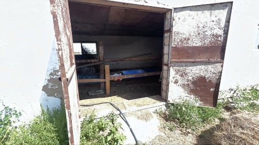 Продам Дом с Откорм плошадок с кашаром 25 соток статус ЛПХ