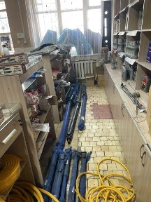 Продаю готовый бизнес магазин автозапчастей и сто