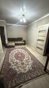 Сдам 2х комнатную квартиру. Район ост. универмаг. На длительный срок!