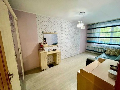 Продам 2х комнатную квартиру, удобное месторасположение