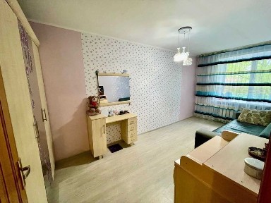 Продам 2х комнатную квартиру, удобное месторасположение