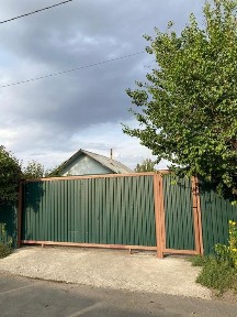 Продам теплый, кирпичный дом