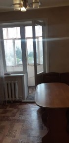 Продается 2-х ком. Квартира, ленинградка, 20мкр.
