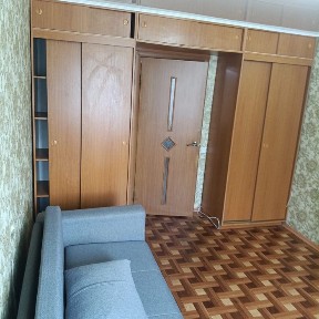 Сдам 2 комнатную квартиру