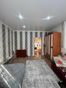 Продам 1 комн. кв., в частном доме, барачного типа