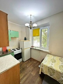 СРОЧНО продам 1 комнатную Сатпаева 50