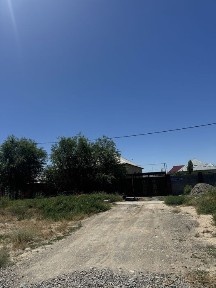 Үй сатылады комунизмде. Дом продается