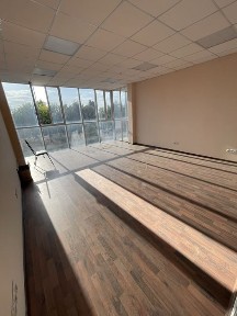 Сдам 2 комнаты под склад 40-60 кв м
