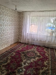 Сдам 3-х мком. квартиру на длительный срок.