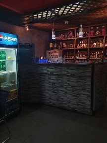 Продам кафе-бар, своя парковка