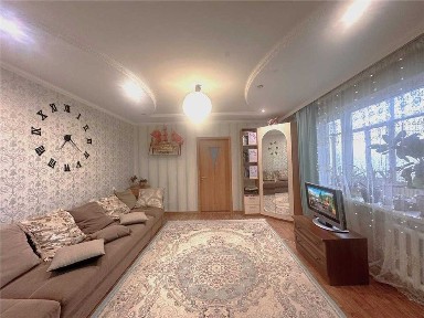 Продам 4-ком квартиру Степной-1.