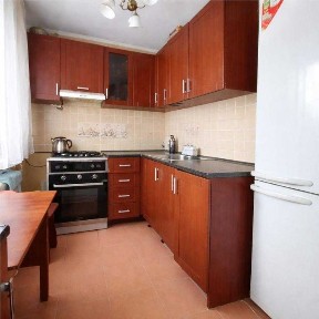 Продам 3-ком квартиру в самом центре города по улице Алиханова!