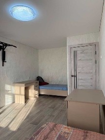 Продается 2-комнатная квартира по улице Чкалова, район Кжби.