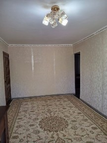Сдам 3х ком Жангельдина 1й этаж