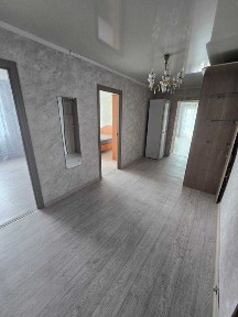 Сдам 3 комн. квартиру в центре