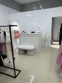 Аренда в мес 250 тыс с ком умлугами. Полностью оборудованный бутик