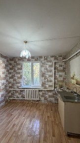 Продается дом ИЖС 10 соток земли за 13.8 торг