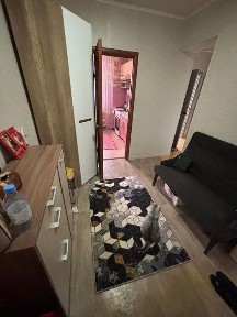 Продам квартиру 1 комнатную в 11 микрорайоне