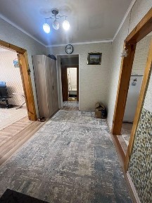 Продам 4-х комнатную квартиру 75 кв