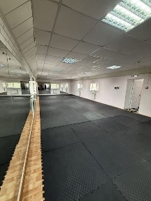 Спорзал в районе юбиляр