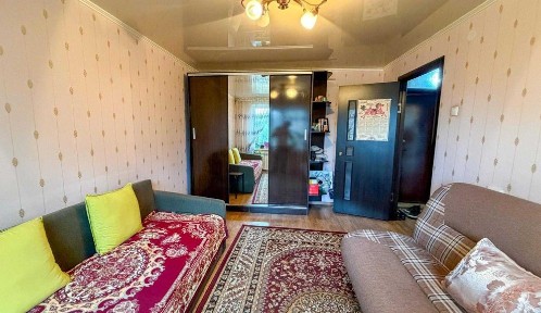 Продам 1 комнатную квартиру Аян Империя