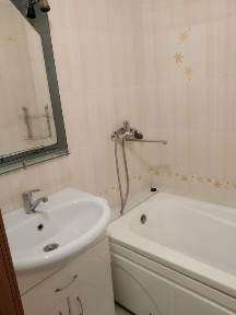Продам 2ух коммнатной квартиры