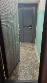 Продается квартира 5-12 3-х комнатная. Этаж 2