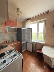 Сдется 1 комн квартира 4-й микр