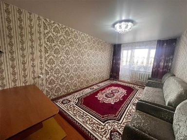 Продам 2-комнатную квартиру в 14 мкр. :