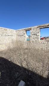 Недостроенный коммерческий объект в Подстепном (проект на 3 этажа)