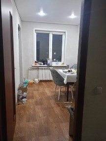 Сдам трёх в районе валентины