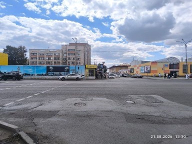 Продается контейнер в самом проходимом месте напротив Таира!
