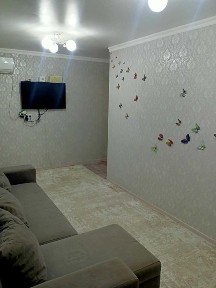 Сдам уютную 2-х комн. кварт перед 3-х, 2/5, 300000+ком. р/н Молодежки