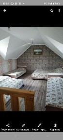 Сдам помесячно квартиру на земле в доме