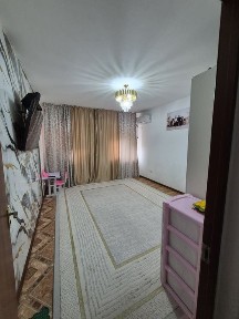 Шығыс 2 379 домнан 1 этаждан 1 бөлмелі үй сатылады.