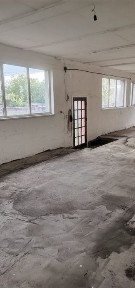 Сдам помещение не менее 80 кв. м