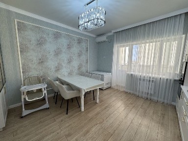 Продам большую красивую 3 комнатную квартиру