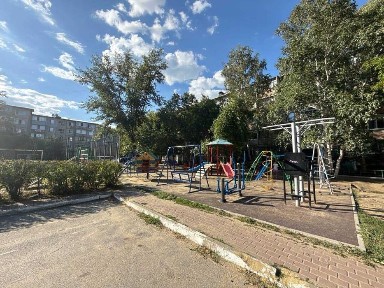 КЖБИ продажа 1 комнатной квартиры, большая 50 квадратов, 2 лоджии