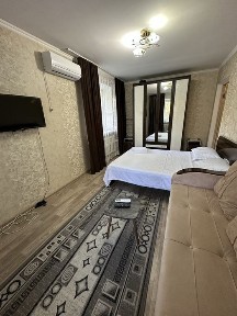 Сдаётся квартира по суточно и по часам в центре, Айтеке би 2