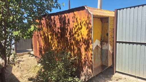 Киоск сатылады, жағдайы жақсы, іші қапталған